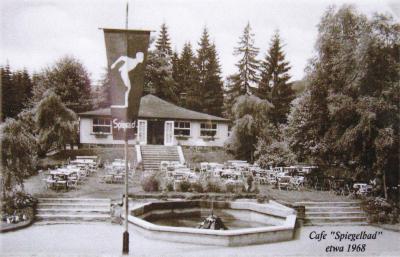 3-Cafe_Spiegelbad_1968.jpg