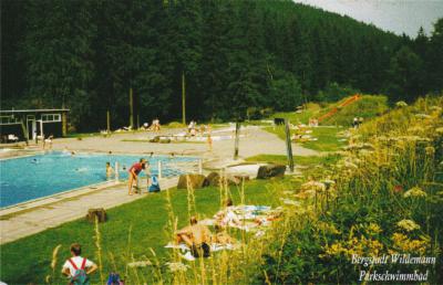 5-Parkschwimmbad.jpg